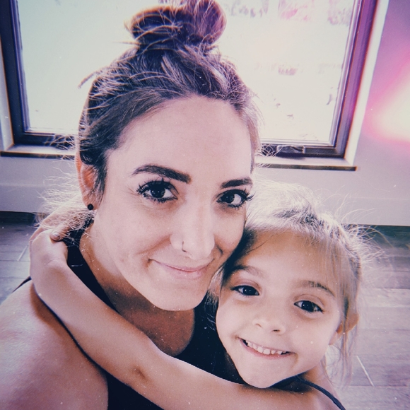 Hi! - Picture 3 of 5